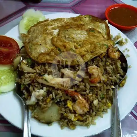 Gambar Makanan Nasi Goreng Irgianto Pemalang, Raya Dago 2