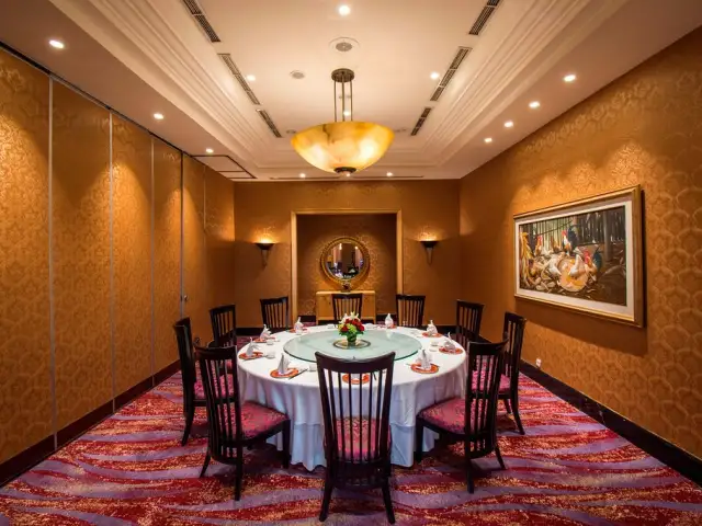 Pearl Chinese Restaurant - JW Marriott Jakarta