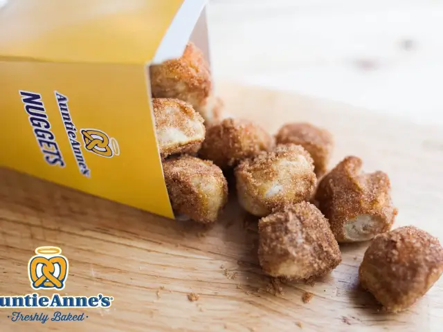 Auntie Anne's Food Photo 5