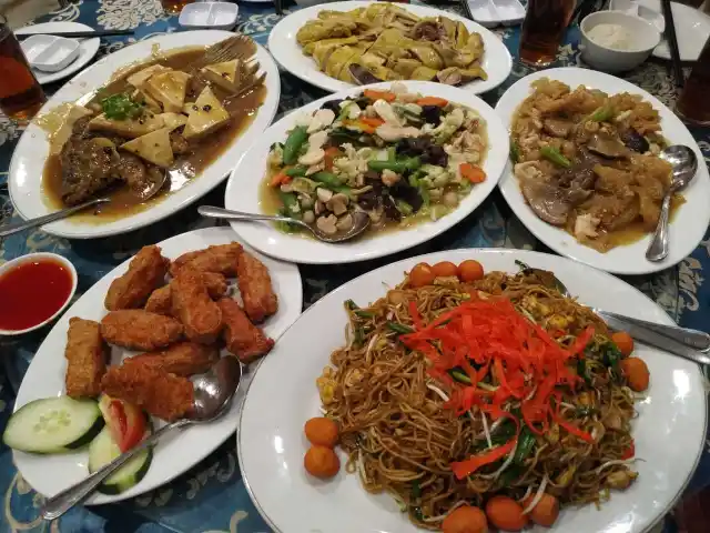 Gambar Makanan Haka Restaurant 9