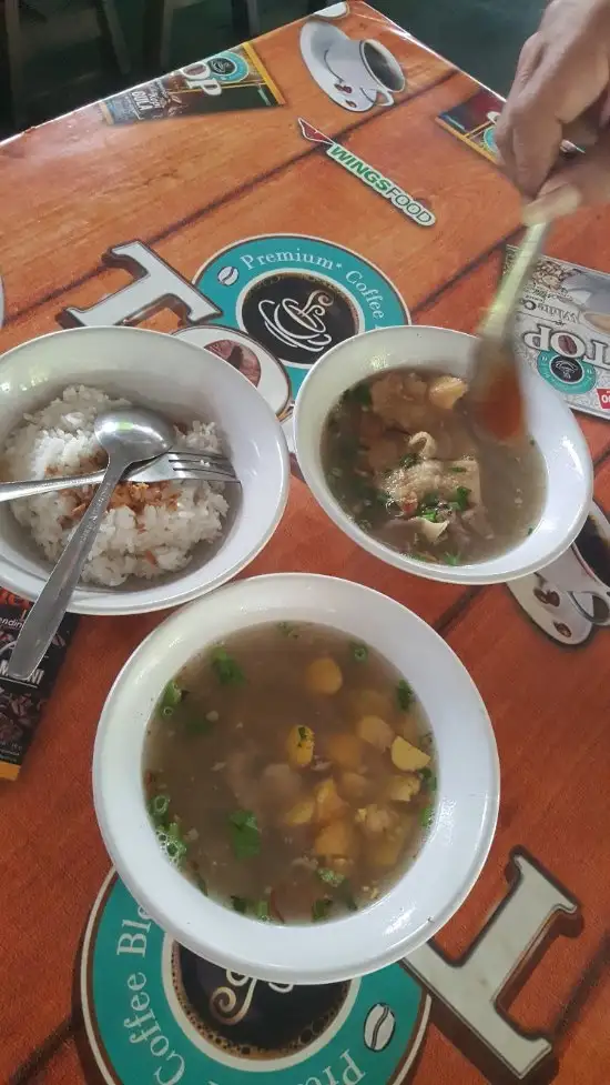 Gambar Makanan Sop Ayam Pak Min Klaten 8