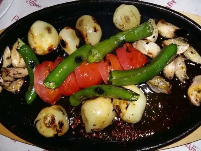 Bekir Usta Adana Kebap'nin yemek ve ambiyans fotoğrafları 3