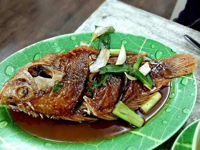 Gambar Makanan Ikan Nila Pak Ugi 10