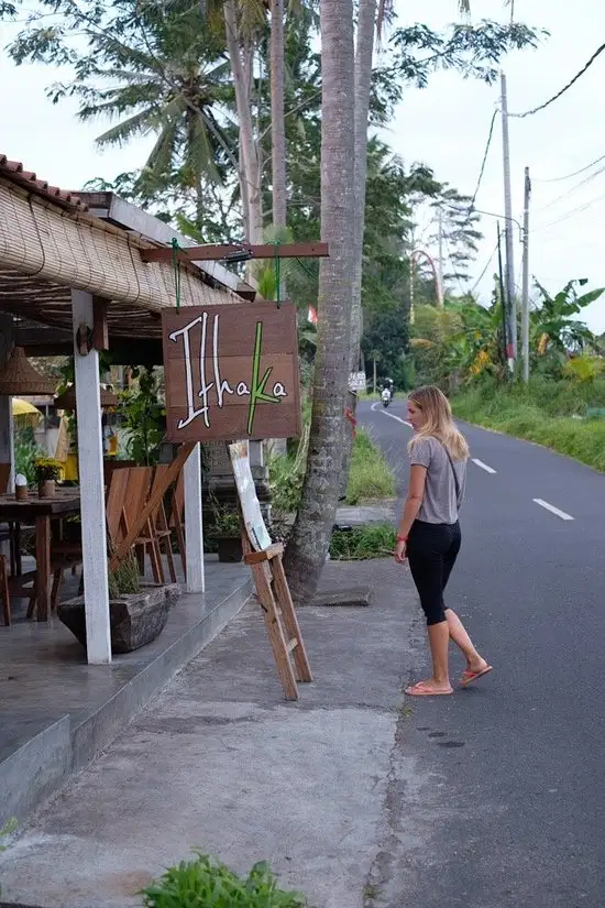 Gambar Makanan Ithaka Warung Ubud 17