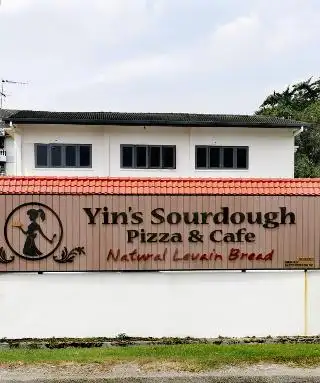 Yin's Sourdough Pizza & Cafe