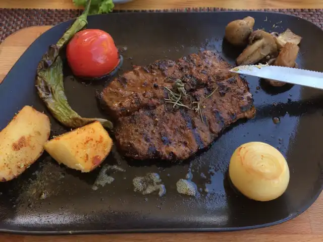 Etbaz & Steak House'nin yemek ve ambiyans fotoğrafları 1