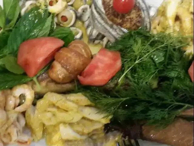İzmir Balık & Et Restoran'nin yemek ve ambiyans fotoğrafları 38
