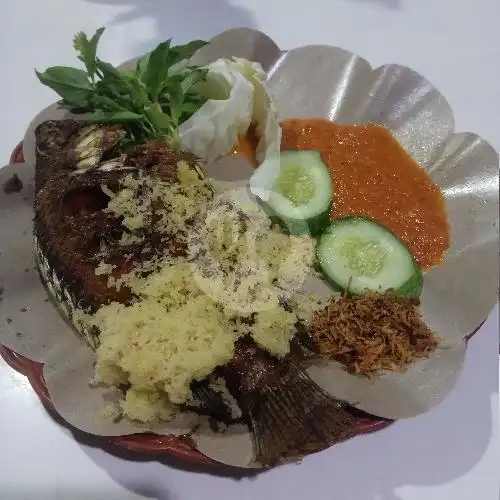 Gambar Makanan Pecel Lele Dan Ayam Serundeng Kriuk Om Dung, Bekasi Timur 3