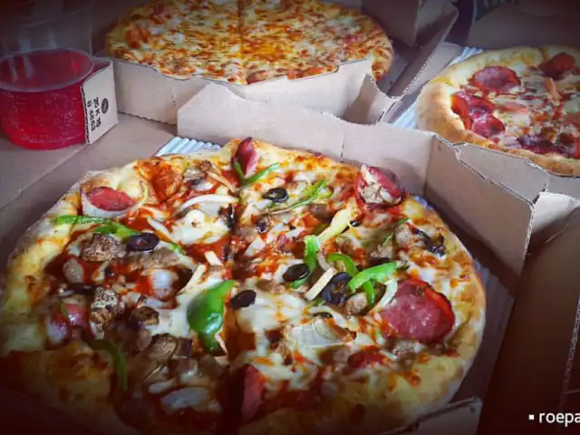 Gambar Makanan Domino's Pizza 5