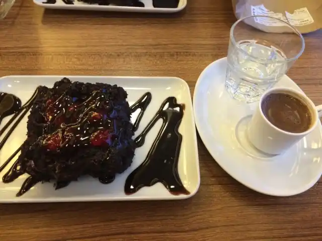 Kahve Devri Cafe & Restaurant'nin yemek ve ambiyans fotoğrafları 12