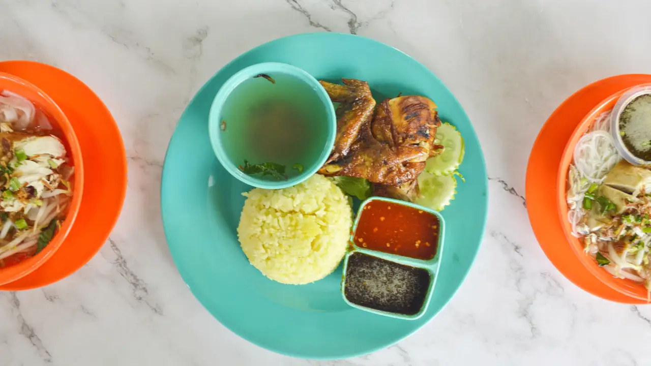 Nasi Ayam Eaffi