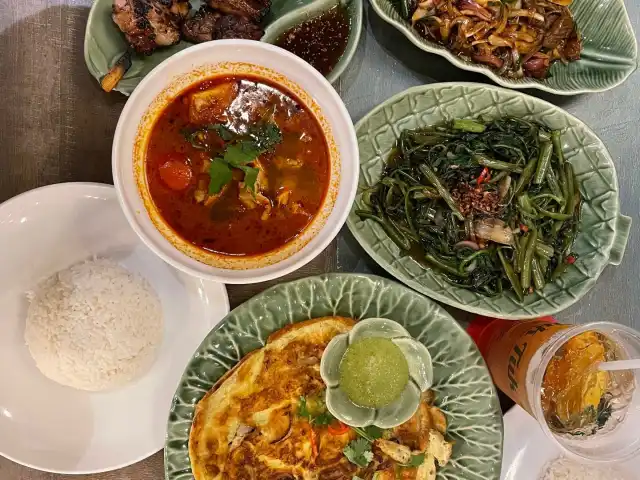 Mr. Tuk Tuk (Thai Street Food) Food Photo 5