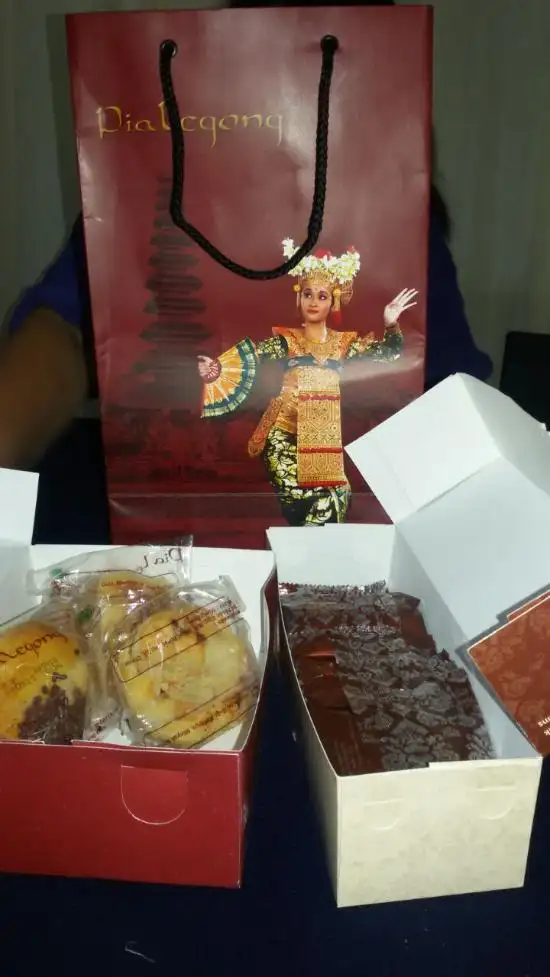 Gambar Makanan Pia Legong 20