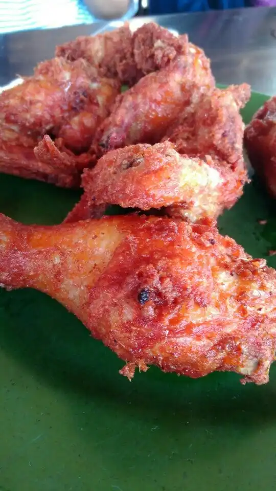 Nasi Lemak Kukus Ayam Goreng Halia Hulu Langat Food Photo 6