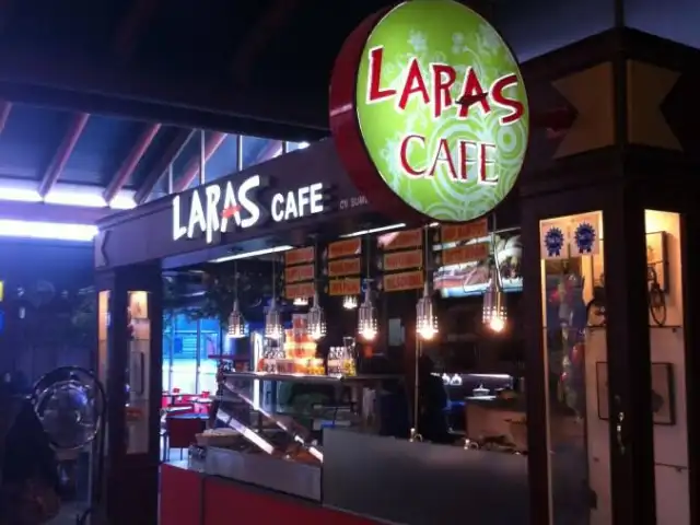 Gambar Makanan Laras Cafe 3