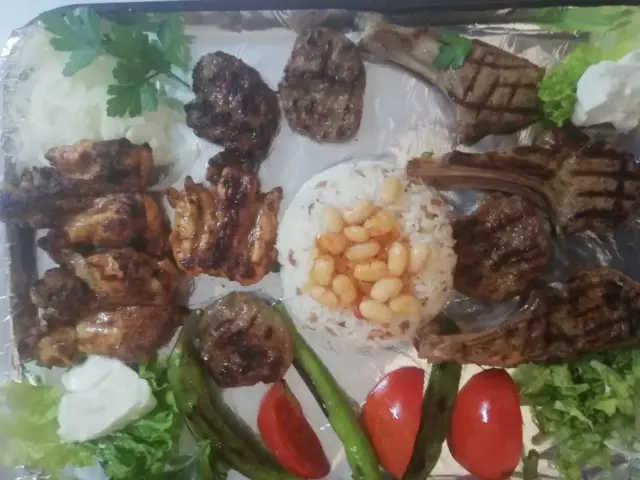 Onur Et Izgara Köfte'nin yemek ve ambiyans fotoğrafları 11