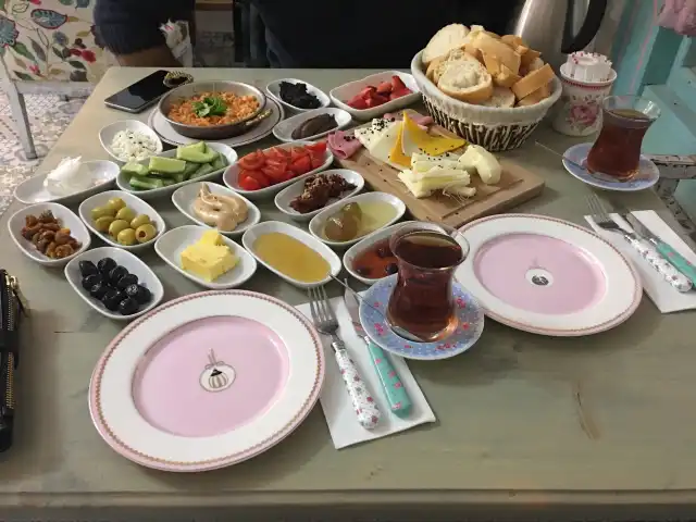 Hatr-ı Kahve Bağlarbaşı'nin yemek ve ambiyans fotoğrafları 5