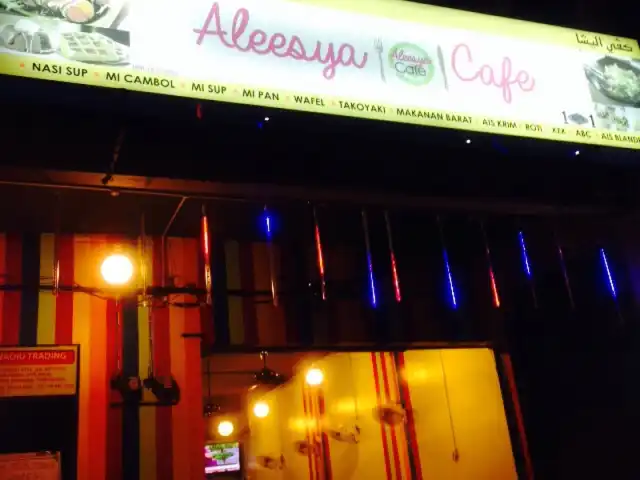 Aleesya Cafe Food Photo 11