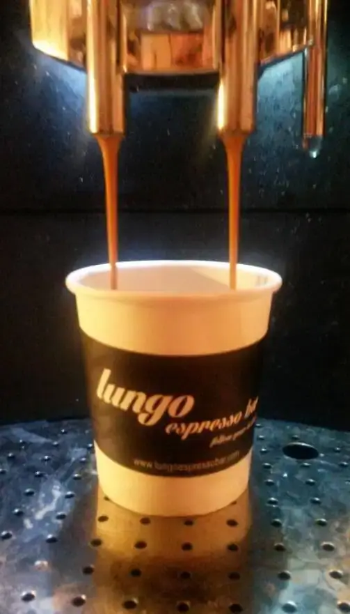 Lungo Espresso Bar'nin yemek ve ambiyans fotoğrafları 8