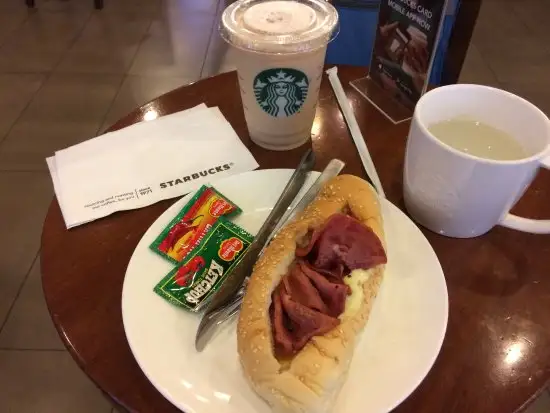 Gambar Makanan Starbucks - Plaza Indonesia 3
