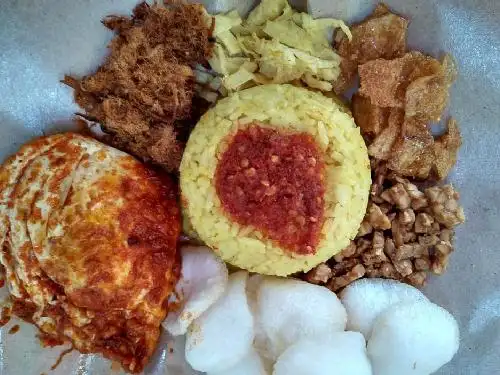 Nasi Kuning Bunda Khas Ciamis, Jatimas Permai, Gamping, Balecatur