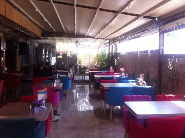 Köroğlu Cafe Bistro'nin yemek ve ambiyans fotoğrafları 2
