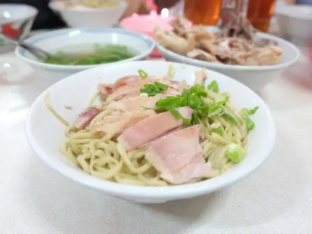 Gambar Makanan Bakmi Ayam Acang 2