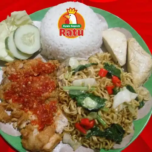 Gambar Makanan Ayam Geprek Ratu, Kebon Jahe 5