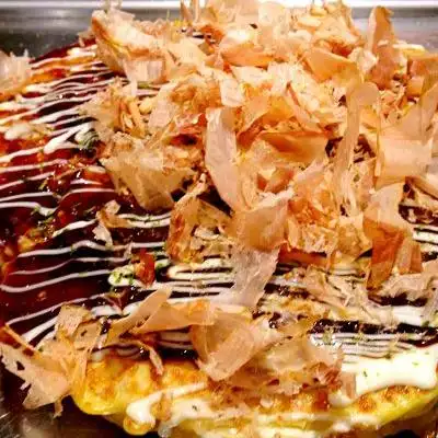 Okonomiyaki, Takoyaki dan Pisang Keju Abang Athar