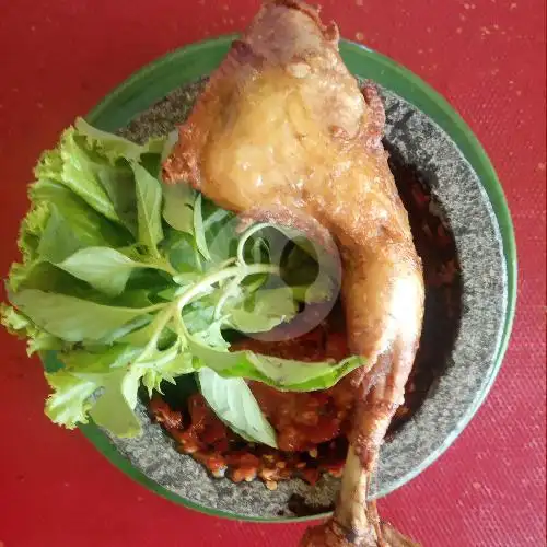 Gambar Makanan Ayam Kampung & Pecel Lele Ibu Nur, Kunciran Jaya 1