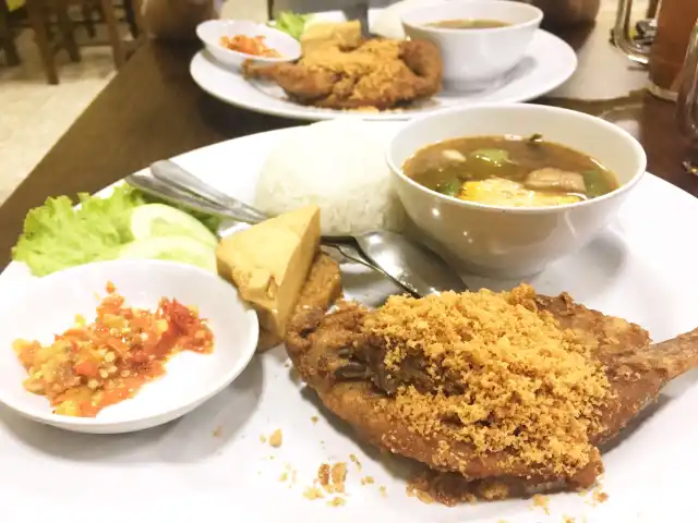 Gambar Makanan Ayam Goreng Palmer 7