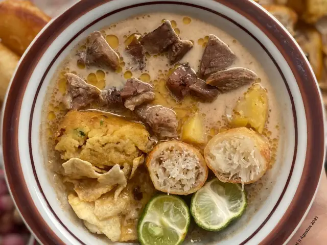 Gambar Makanan Soto Betawi Nyonya Afung 10