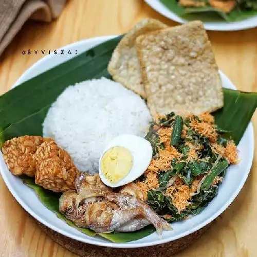 Gambar Makanan Nasi Uduk & Urap Kang Dayat, P Tirtayasa 6