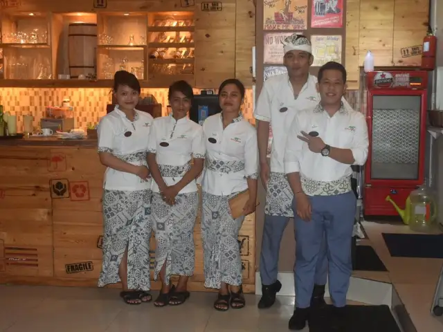 Gambar Makanan Coco Bistro Kuta 11