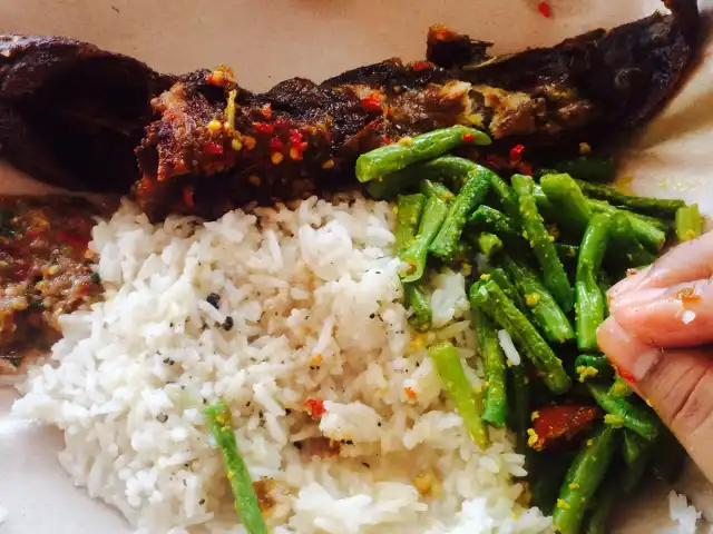 Medan Selera UMK Jeli Food Photo 6