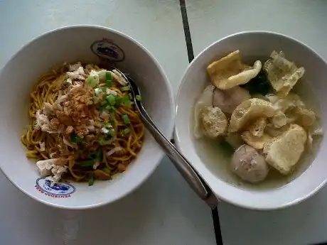 Gambar Makanan Lomie Bakmie Ayam Lodaya 12