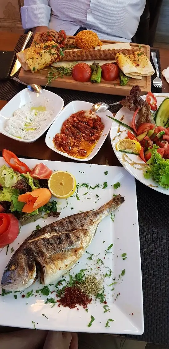 Deluxe Golden Horn Terrace Restaurant'nin yemek ve ambiyans fotoğrafları 70