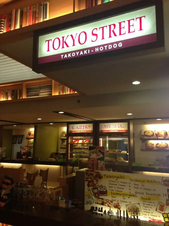 Tokyo Street - Takoyaki Hotdog