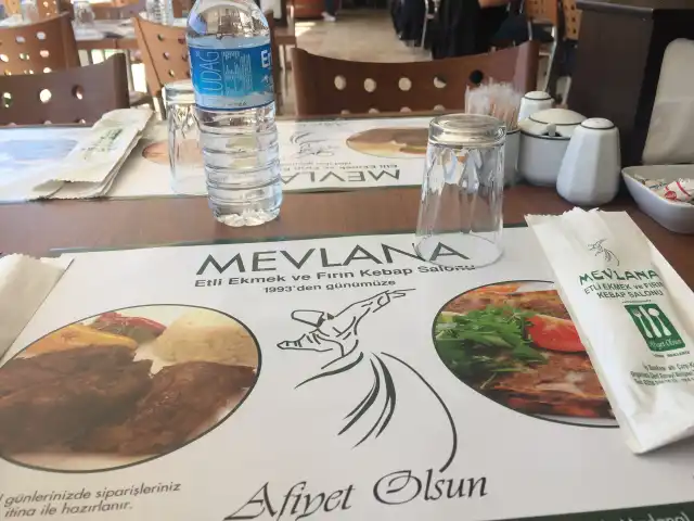 Mevlana Etli Ekmek ve Kebap Salonu'nin yemek ve ambiyans fotoğrafları 5