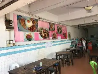 Kong Tung Cafe