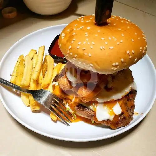 Gambar Makanan Mighty Melt Burger House, Denpasar 4