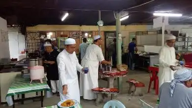 Warong Rimba Raja