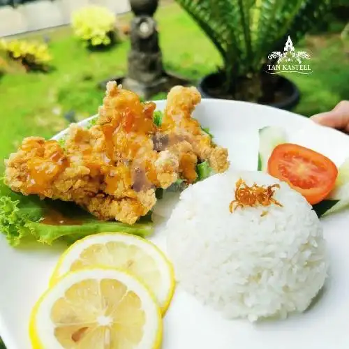 Gambar Makanan Tan Kasteel Restaurant & Lounge 14