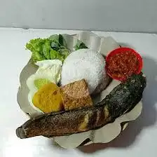 Gambar Makanan Warung Pecel Lele Hafiz, Bekasi Raya 14