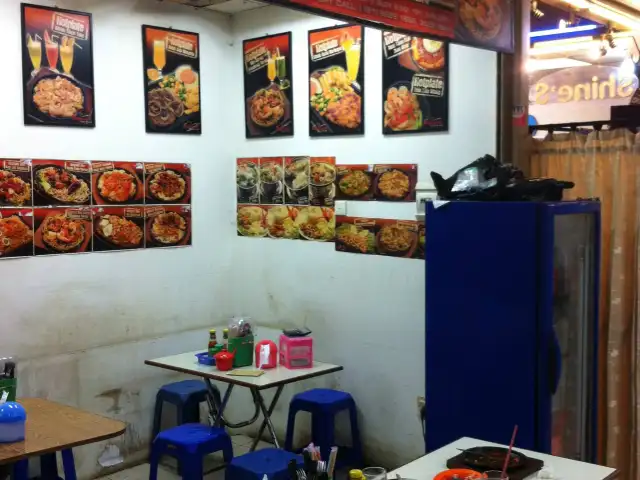 Gambar Makanan Rajawali Resto & Cafe 2