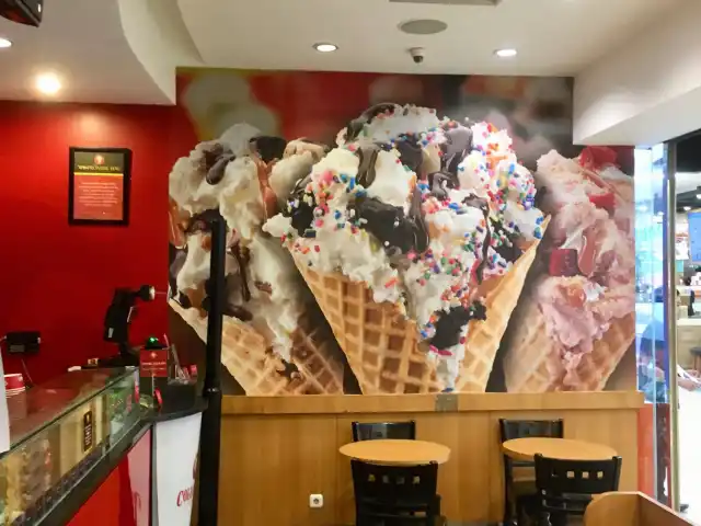 Gambar Makanan Cold Stone Creamery 17