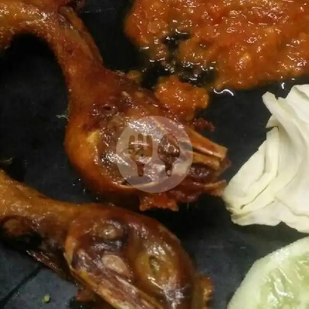 Gambar Makanan Ayam Geprek Mbak Laksmi Manahan, KS Tubun 16