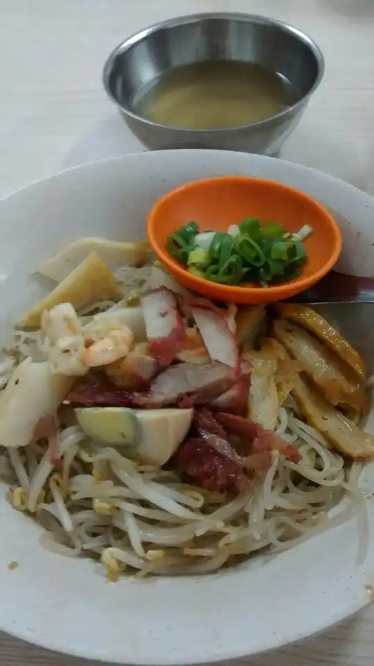 Gambar Makanan Kwetiau Ompong (Warung Tinggi) 2