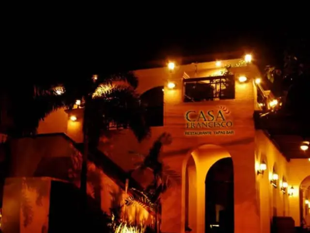 Casa Francesco Restaurante & Tapas Bar