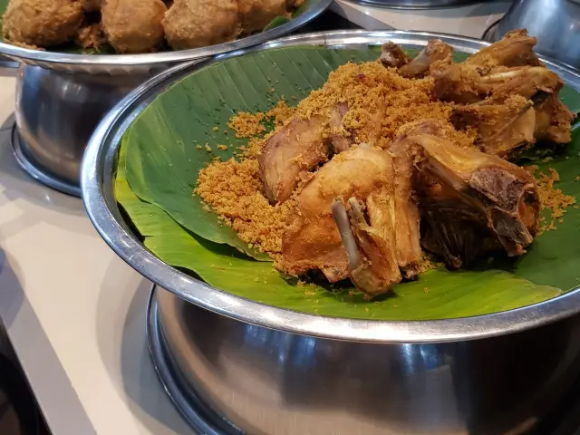 Gambar Makanan Nasi Kapau Juragan 4